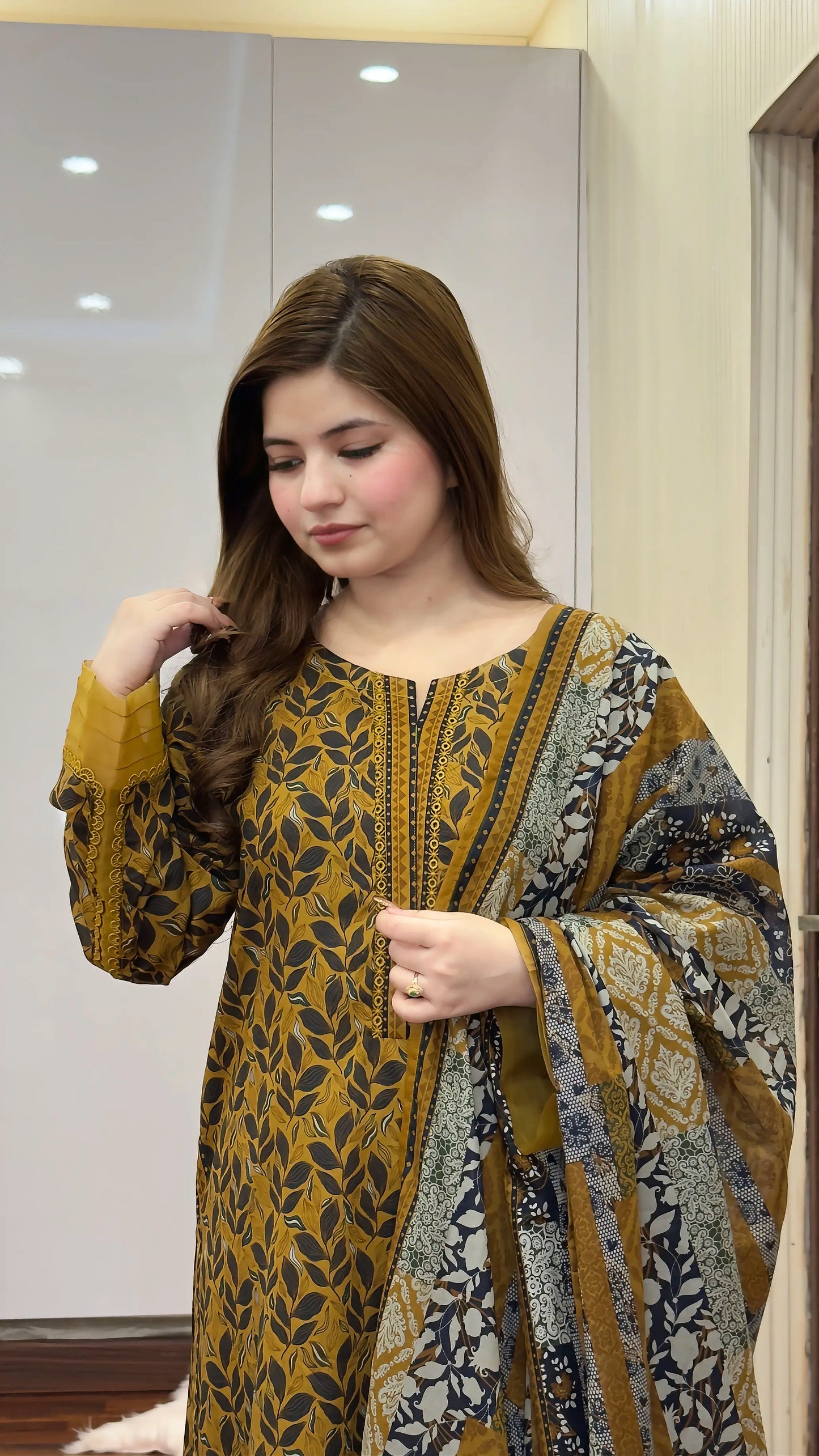 3 Piece - Printed Lawn Stitched Suit-274