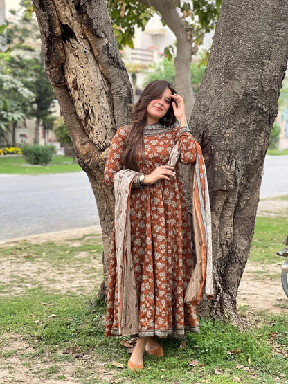 3-Piece Pure Lawn Printed Stitched Suit – 265