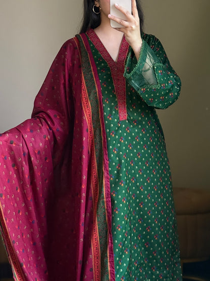 3 Piece - Printed Lawn Stitched Suit-283