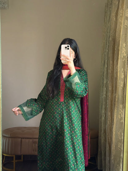 3 Piece - Printed Lawn Stitched Suit-283