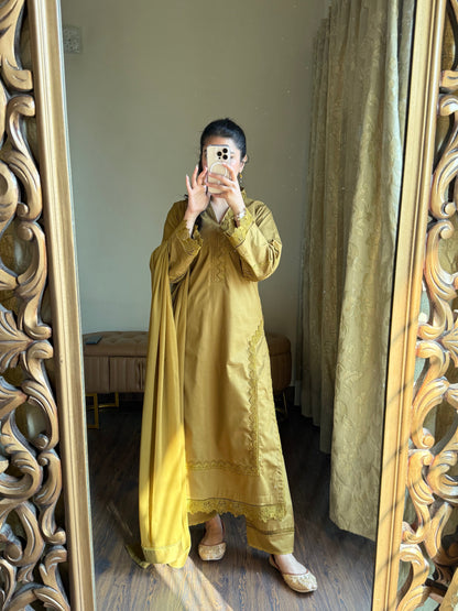 3-Piece Premium Lawn Stitched Suit-246