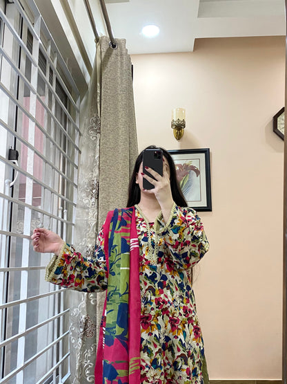 3 Piece-Embroidered Lawn Stitched Dress -127