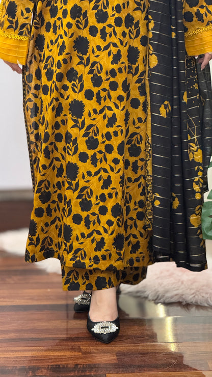 3 Piece - Printed Lawn Stitched Suit-295