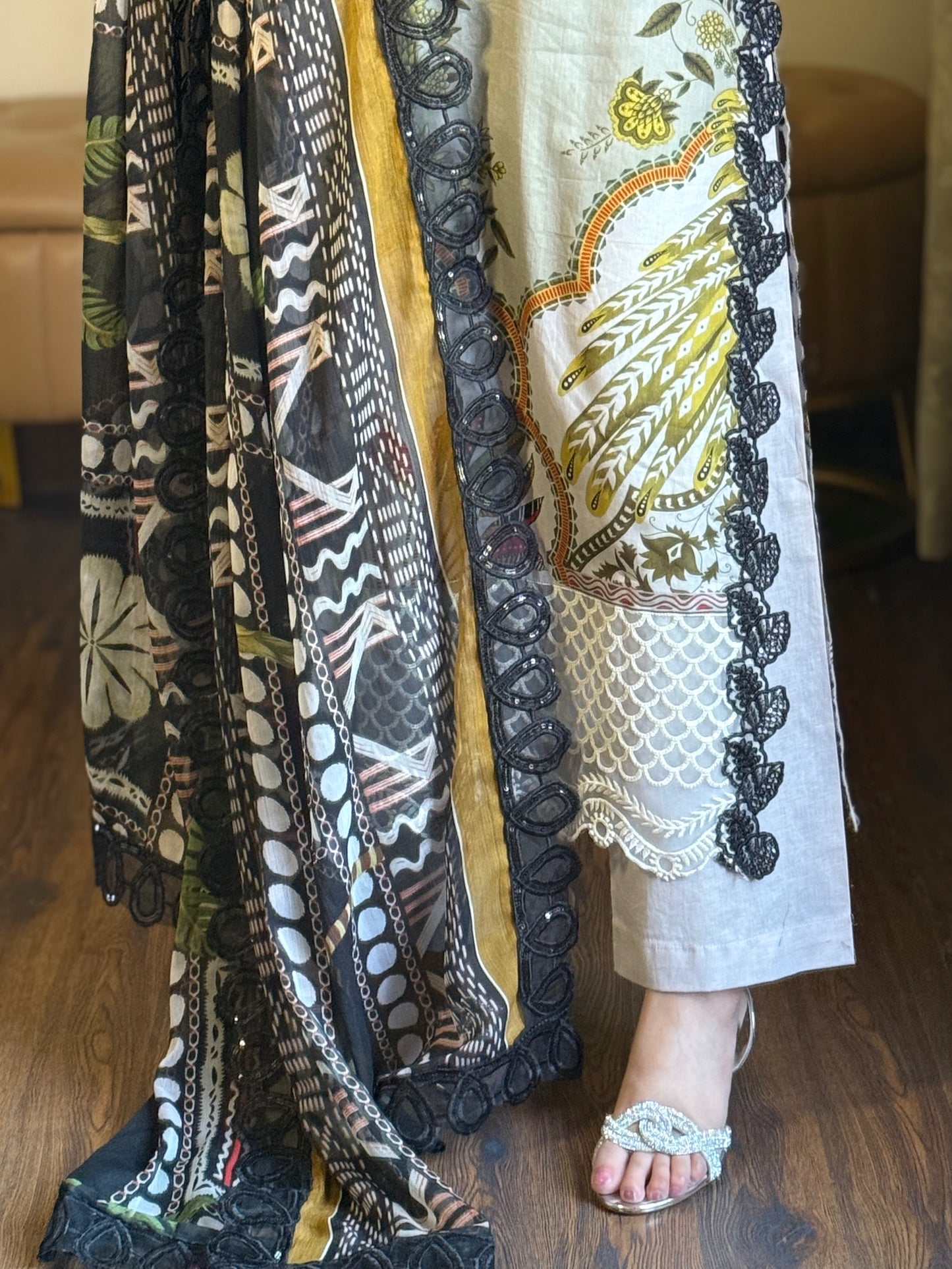 3 Piece - Embroidered Pure Lawn Suit-271