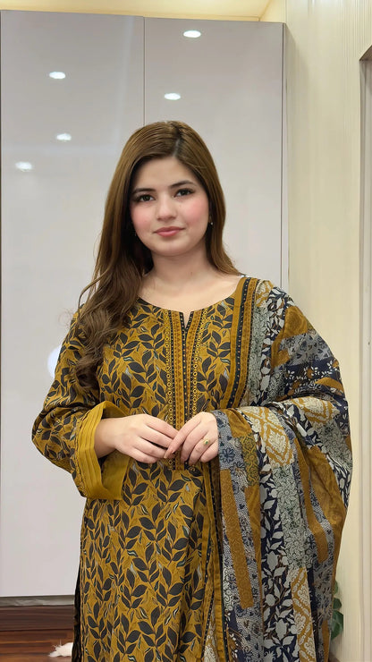3 Piece - Printed Lawn Stitched Suit-274