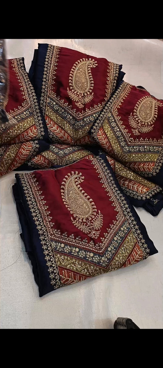 2Pc Ethnic Black with  Applic, Hit code-303