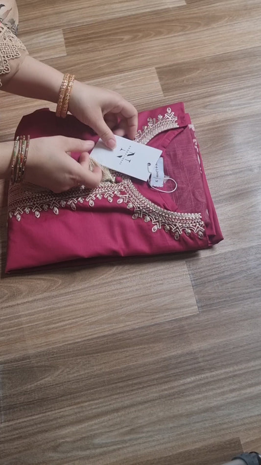 3 Piece Embroidered Cotton Lawn Stitched Dress - 117-B